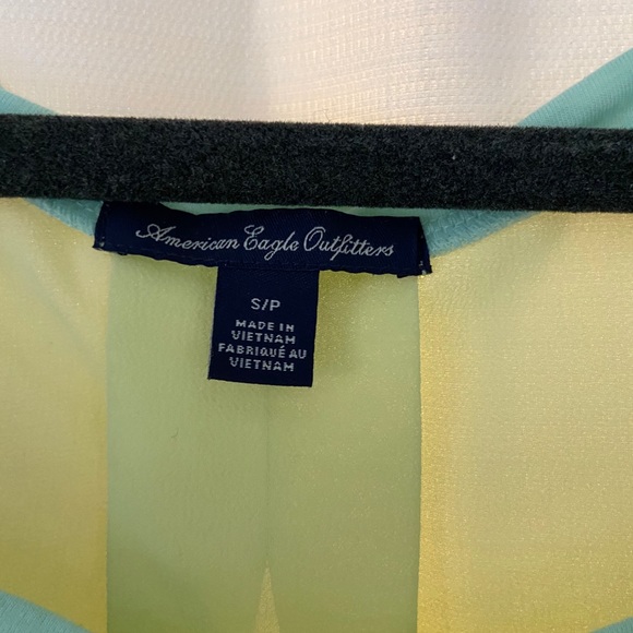 High-Low Sheer Tank - Picture 3 of 3